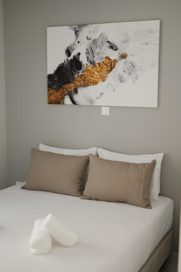 M10 Central Apartments Alexandroupolis 外观 照片