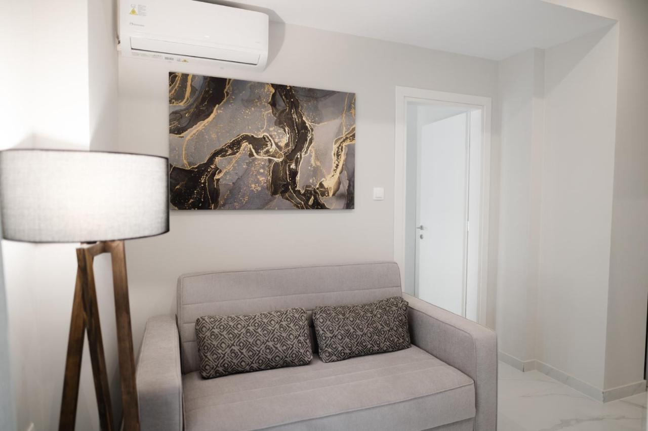 M10 Central Apartments Alexandroupolis 外观 照片